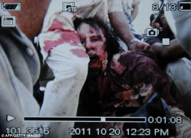 Captura Foto: Daily Mail/ Gaddafi capturat